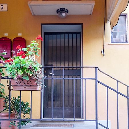 Elle Home: Comfort E Comodo Al Centro Bologna Luaran gambar
